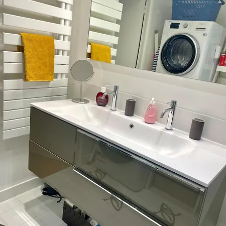 Cozy - 9 Min From Palace Of Versailles Apartment